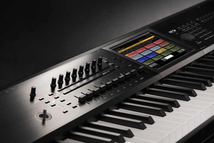Synthesizer & Workstation En Uygun Fiyatlarla Tutku Müzik Aletleri